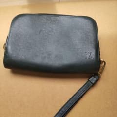 バイカル LOUIS VUITTON タイガ レザーのサムネイル