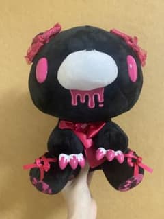 グル〜ミ〜　黒とピンクのぬいぐるみのサムネイル