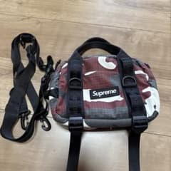 Supreme Mini Duffle Bag Red Camo 26SS - メルカリ