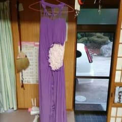 ドレスのサムネイル