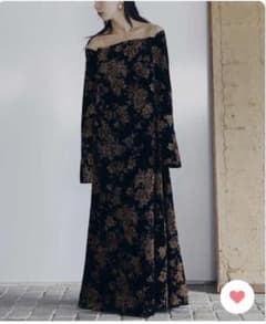 TT様専用ameri FLOWER PRINT VELOUR DRESSのサムネイル