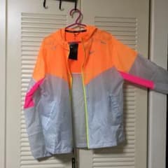 NIKE ナイロンジャケットのサムネイル