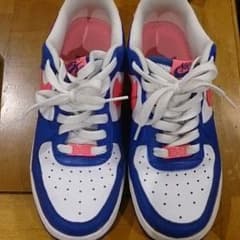 ナイキスニーカー 24.5cmのサムネイル