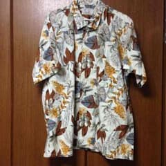 ＊専用＊【大きいサイズ(3L)】綿100%の柄シャツのサムネイル