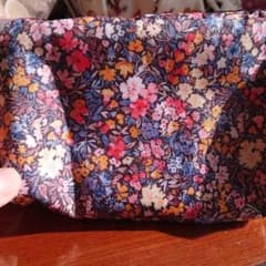 可愛い小花柄♪のサムネイル