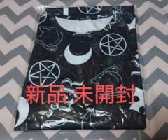 NieR 非売品 総柄LONG CUTSEW　ロングカットソーのサムネイル