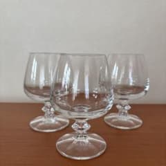 クリスタル ワイン•ブランデー•デザートグラス3個セット - メルカリ
