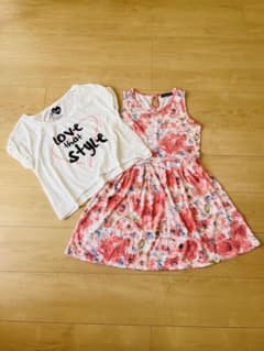 Barbie Tシャツ Mサイズ 花柄ワンピースMサイズ セットアップ 美品のサムネイル