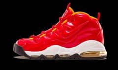 NIKE AIR MAX TEMPO レッドのサムネイル