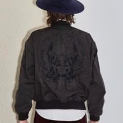UNITED TOKYO フラワーエンブロイダリーボンバージャケットのサムネイル