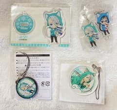 ユーリ!!! on ICE ヴィクトル まとめ売り アクキー アクスタ チャーム