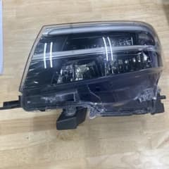 ダイハツ タントカスタム LA650S ヘッドライト 左 - メルカリ