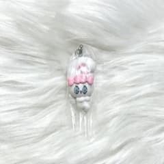 ESTHER BUNNY マスコットスイング クリームバニーAのサムネイル