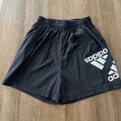 adidas ハーフパンツ ブラック J/Mサイズのサムネイル