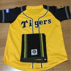 阪神タイガース 限定ユニフォーム＆タオルのサムネイル