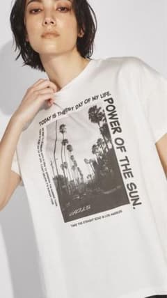 ルーズフォトTシャツのサムネイル