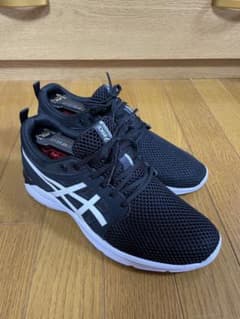 値下げ　アシックス　ランニングシューズ25.0cmのサムネイル