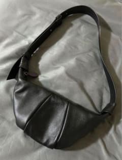 konikoni 牛革 レザー ショルダーバッグ クロワッサンバッグ - メルカリ