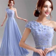 ロングドレスのサムネイル