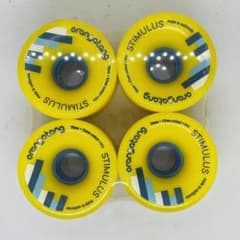 poponsページ　ウィール4セット+BONES REDS 4セット popons様専用ページ ウィール4セット+BONES REDS 4セット - メルカリ