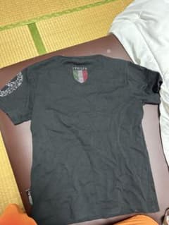 ウザリス　Tシャツのサムネイル