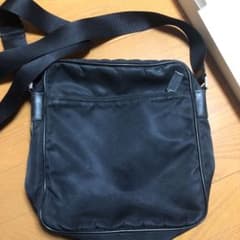 PRADA ショルダーバックのサムネイル