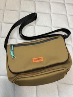 UNIVERSAL OVERALL ショルダーバッグ カーキのサムネイル