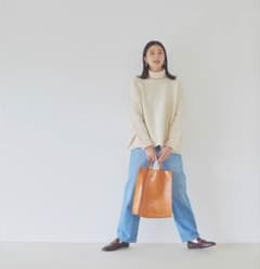 utilite /ペルーニットプルオーバー/オフシロ　北欧、暮らしの道具店購入品のサムネイル