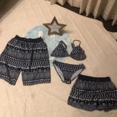 カップルおそろ♡水着のサムネイル