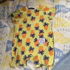 ロンパースのサムネイル
