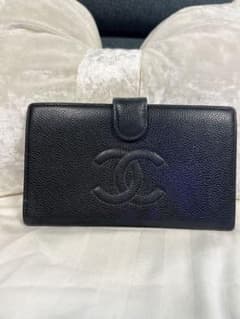 CHANEL キャビアスキン 長財布 二つ折り　黒のサムネイル