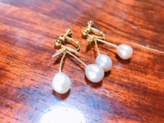 さくらんぼイヤリングのサムネイル