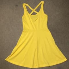 ワンピース　h&m  黄色　ワンピースのサムネイル