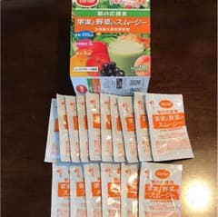コープ 果実と野菜のスムージーのサムネイル
