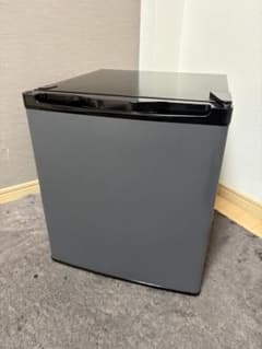MAXZEN小型冷蔵庫 JR047HM01WH 47L 2023年製 - メルカリ