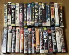 レトロ品☆懐かしの韓国映画×30本セット（中古VHS）まとめ売りのサムネイル