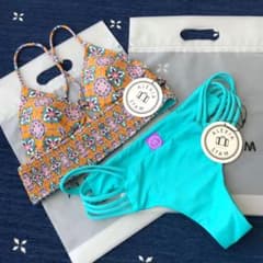 ALEXIA STAM 2017ss ビキニ 新品 未使用 セットのサムネイル