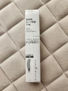 KATE THE LASH FORMER　マスカラ　下地　新品　未使用　繊維入りのサムネイル