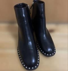 Donoban 【アキロン×Donobanコラボ】 パールショートブーツ - メルカリ