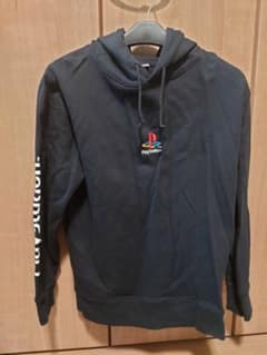 PlayStation フード付きパーカー 黒のサムネイル
