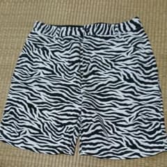メンズ ショートパンツのサムネイル