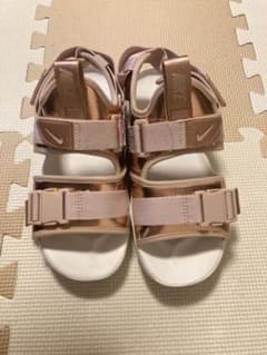 【NIKE】キャニオン　新品未使用　24cmのサムネイル