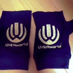 yAsu∞様 専用 UVERworld グローブ(ゴールド)のサムネイル