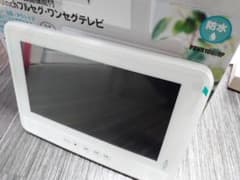 値下げしました！　地デジ　防水　DVDプレーヤー　ワンセグ　フルセグ　fuzeのサムネイル