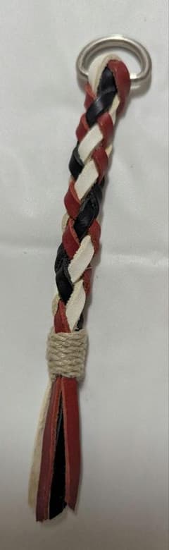 ハンドメイド　レザーストラップ キーホルダーのサムネイル