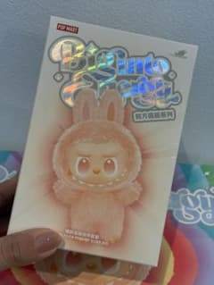【正規品】Labubu Big into Energy 1ピース ラブブのサムネイル