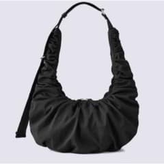 GU ダンプリングバッグのサムネイル
