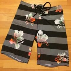 ☆Shota様専用☆ REEF サーフパンツのサムネイル
