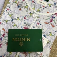 新品　MINTON ミントン パジャマ ボタン　長ズボン 花柄　紫　タグ付き　M 新品 MINTON ミントン パジャマ ボタン 長ズボン 花柄 紫 タグ付き M