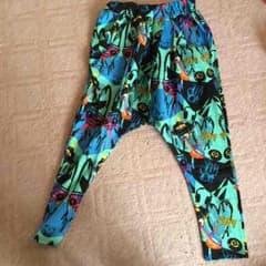 サルエルパンツのサムネイル
